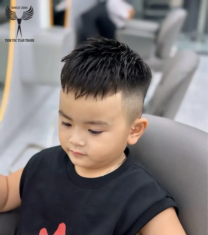Kiểu tóc cho bé trai: Tuyển tập 100+ ảnh phong cách chuẩn trend