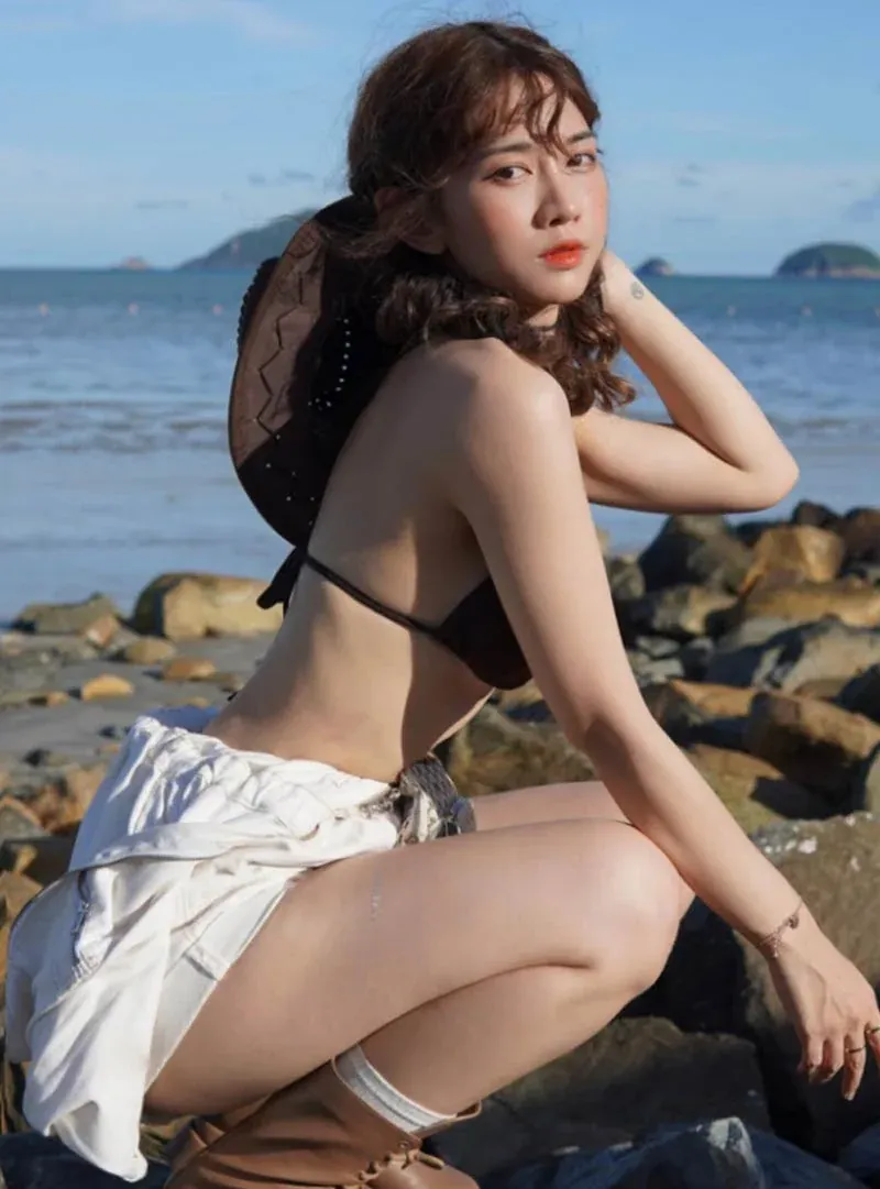 lê bống sexy