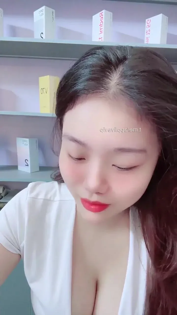 Trần Hà Linh Lộ Linh: 100+ Ảnh Đẹp Rụng Rời Nhất · ảnh 2